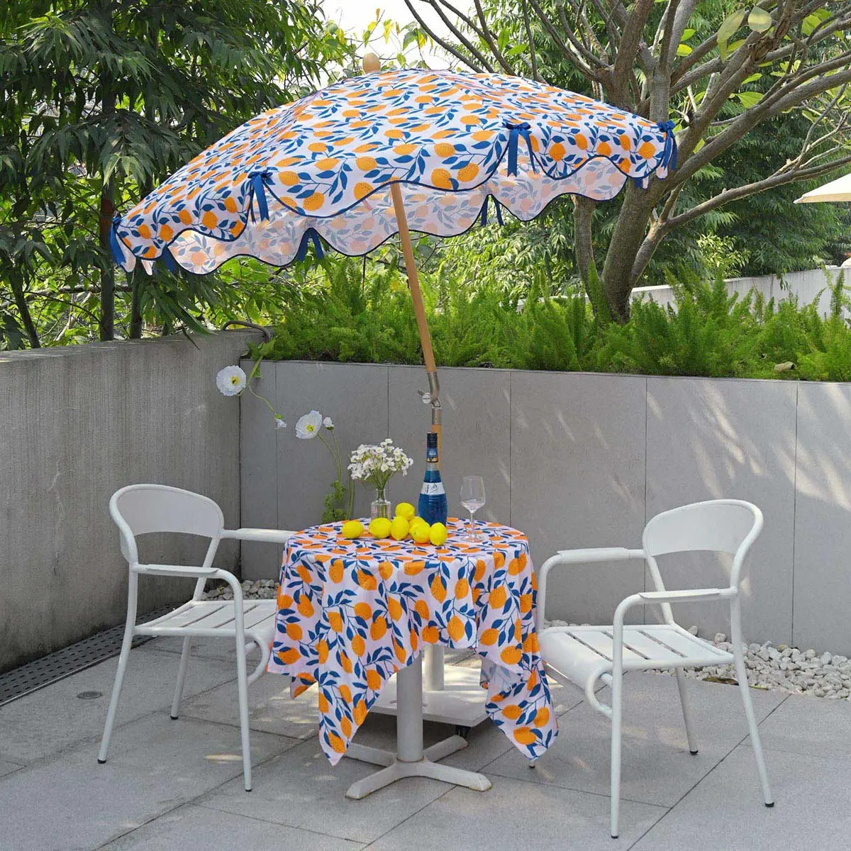 Lagarden 6Ft Outdoor Patio Wood Market Umbrella Scalloped Edge 8-Rib 1