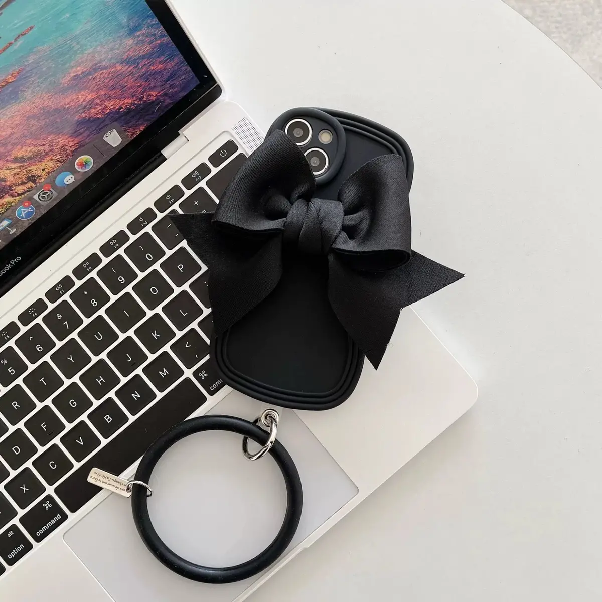 Midnight Bow’D & Ready Silicone Case For Iphone 1