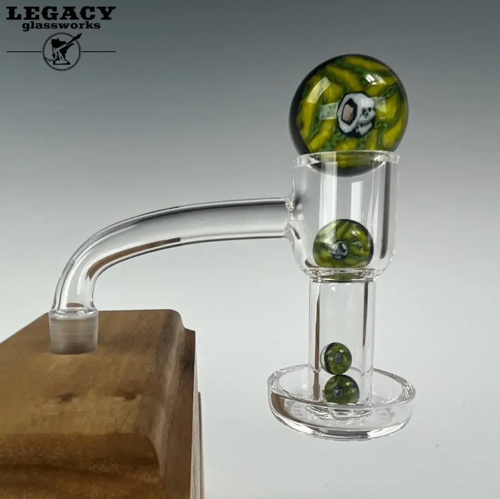 Akm Mini Skull Yellow / Green Slurper Set ***Does Not Include Slurper*** 1