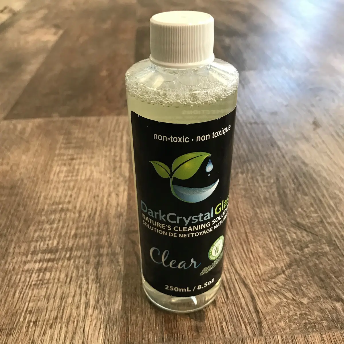 Dark Crystal Glass Cleaner 1