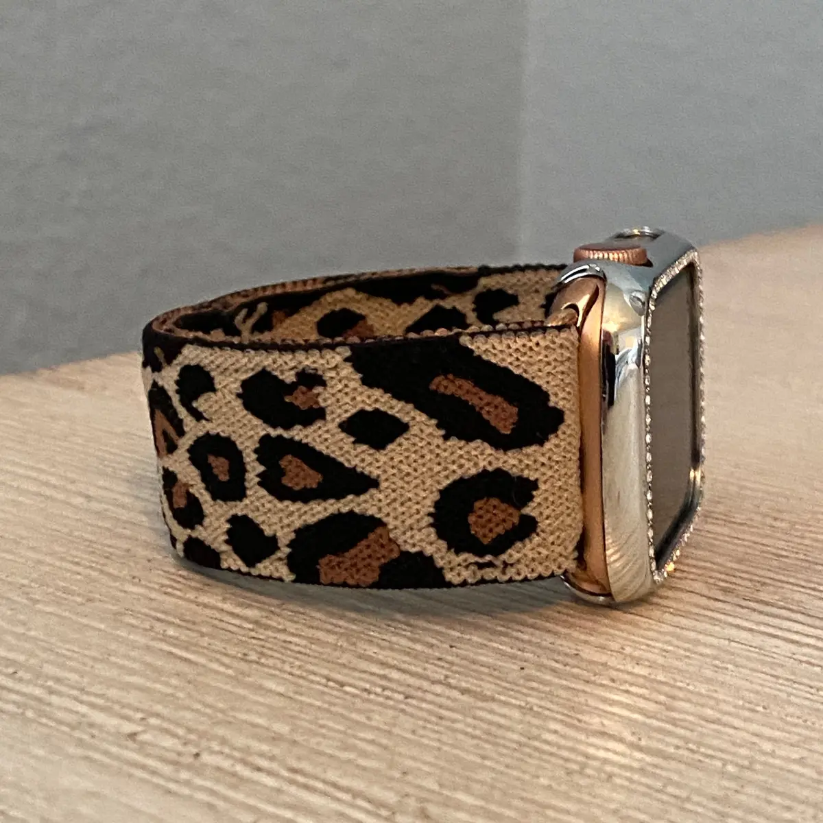 Stretchable Elastic Leopard Print Band For Apple Watch Two Colors Available 4