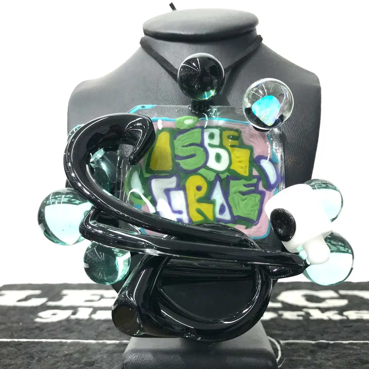 Groe X Isbe Cut And Flip Pendant 1