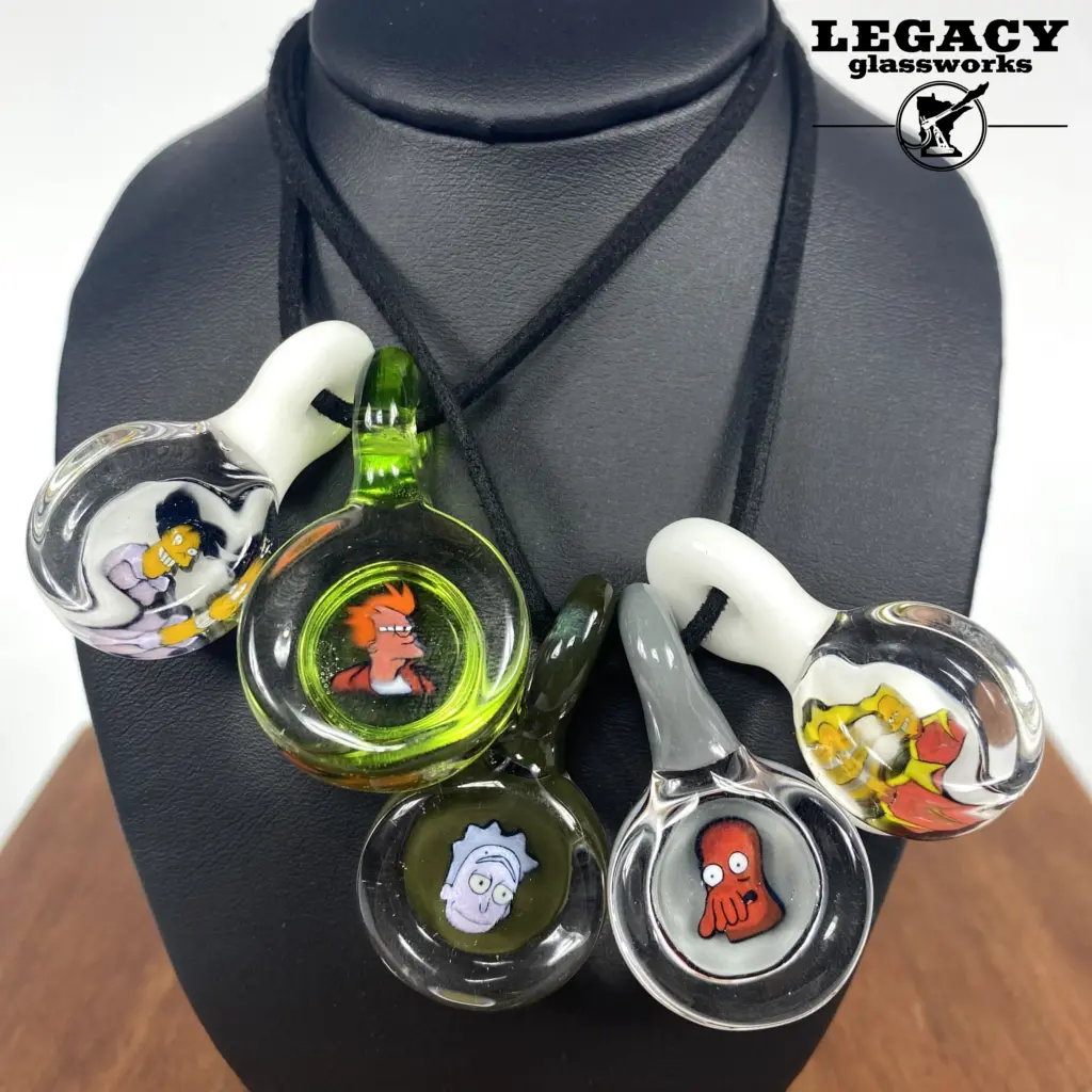 Groe Character Pendants 1