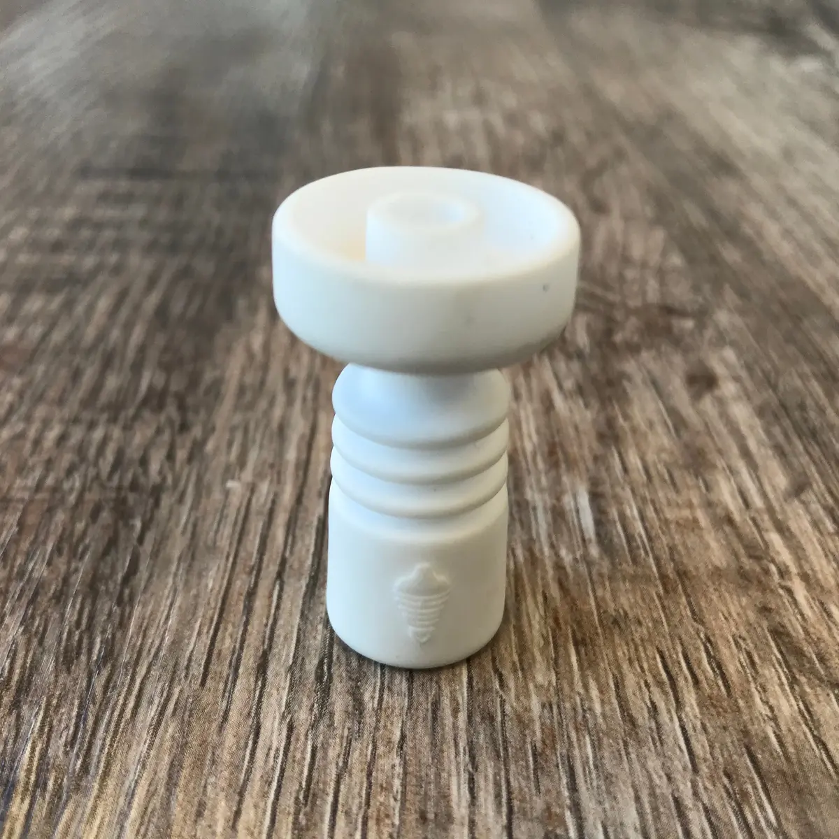 Hive Ceramic One-Piece Domeless Nail 10Mm Female 1