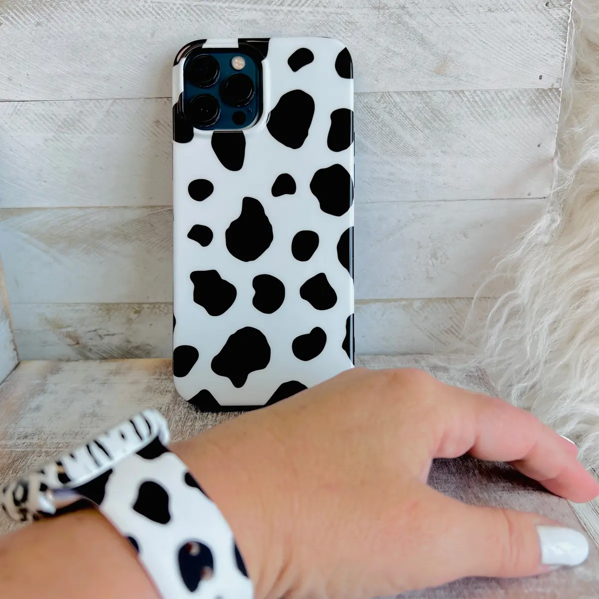 Nashville Cow Black Phone Case For Iphone 1