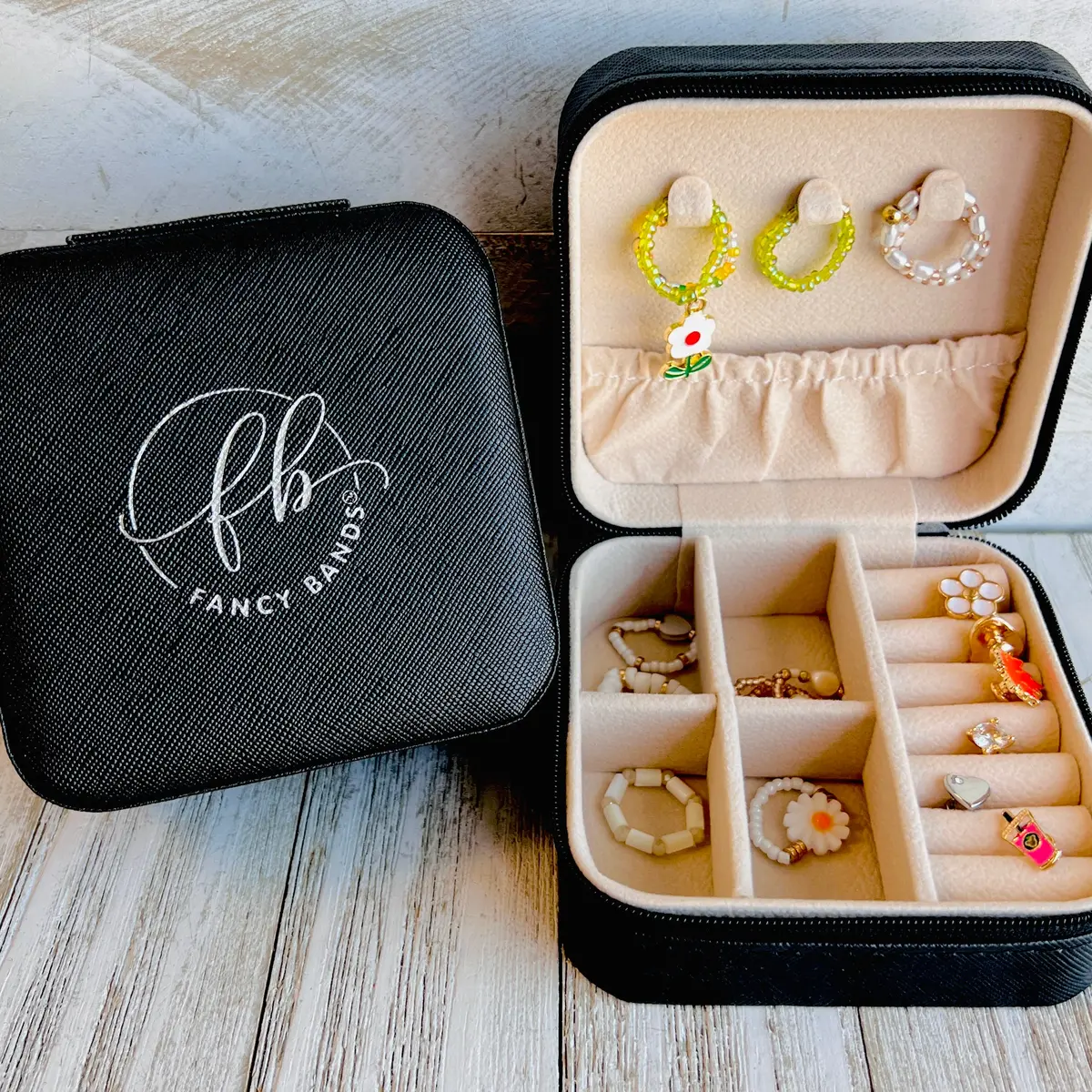Bling Box Fancy Band Bling/Charms Storage Case Black 1