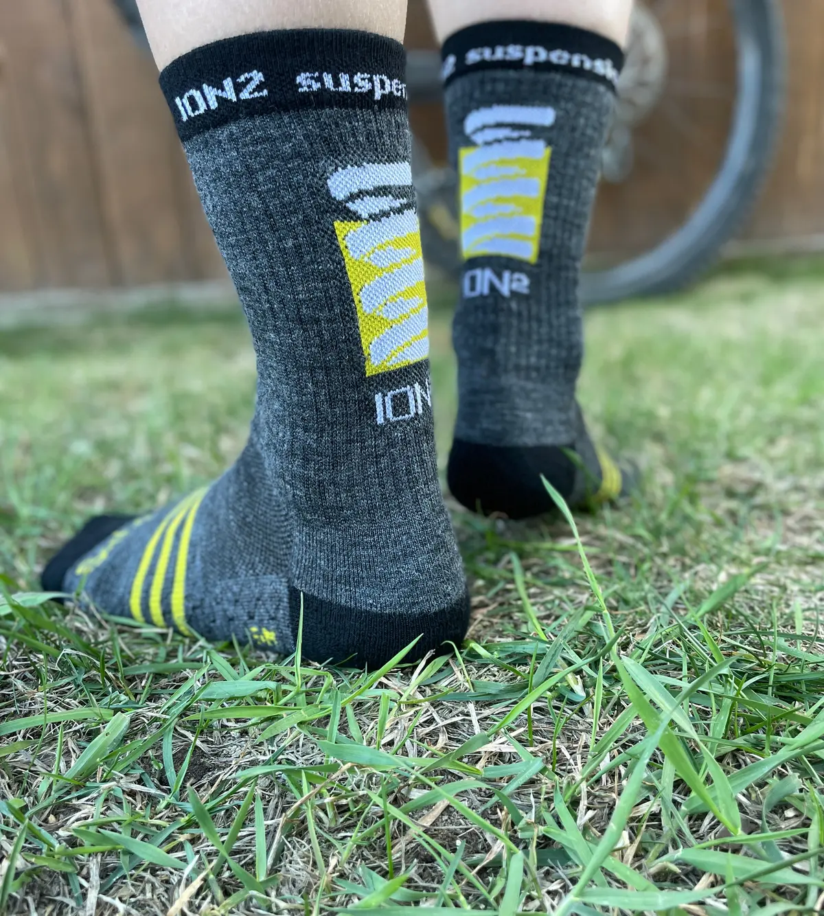Ion² Sockguy Merino Wool Sock 6" Grey Charcoal 1