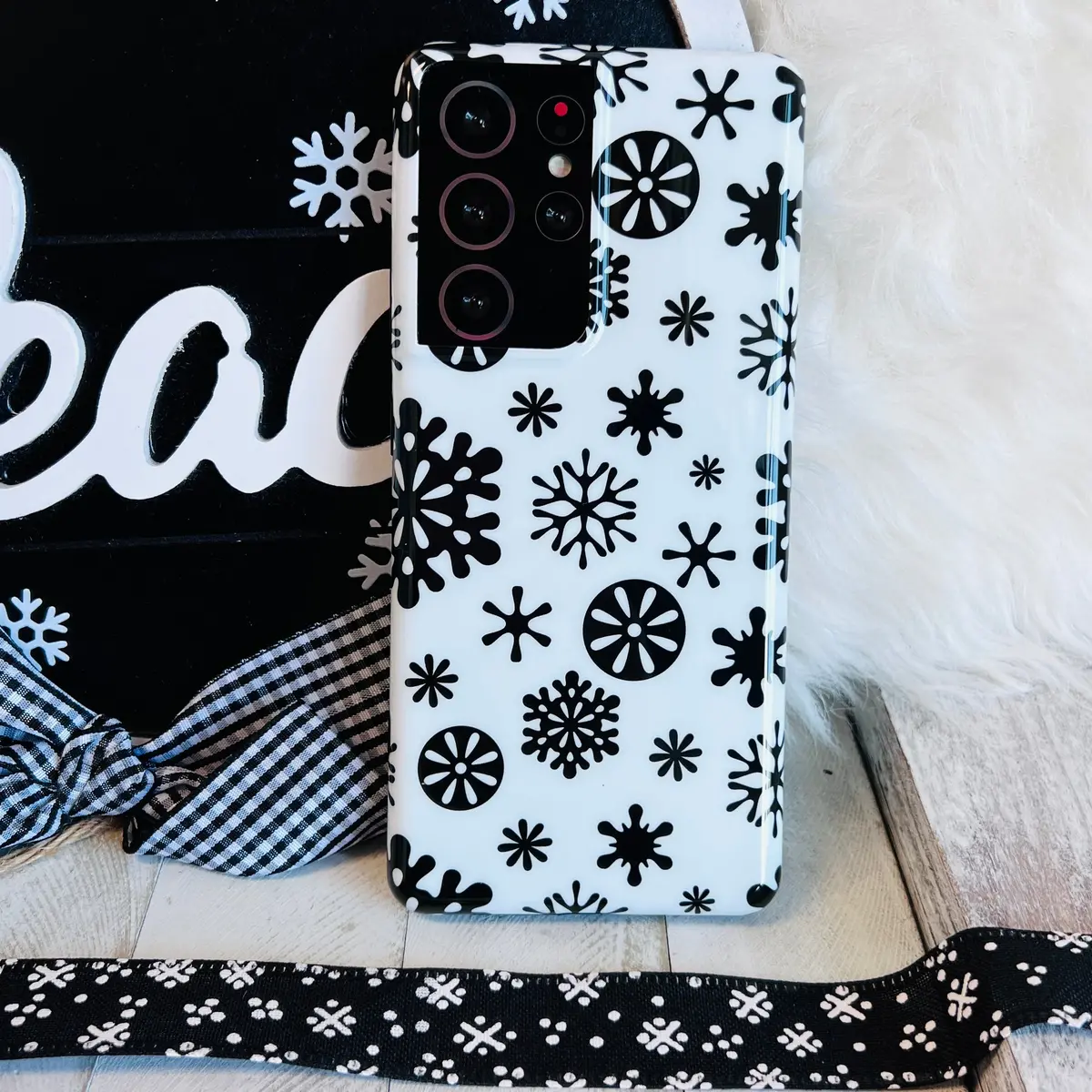 Snowflakes White Background Cell Phone Case For Samsung Galaxy 2