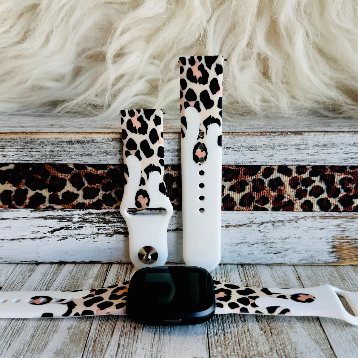 Leopard Drip White Print Silicone Band For Fitbit Versa 1/2 1