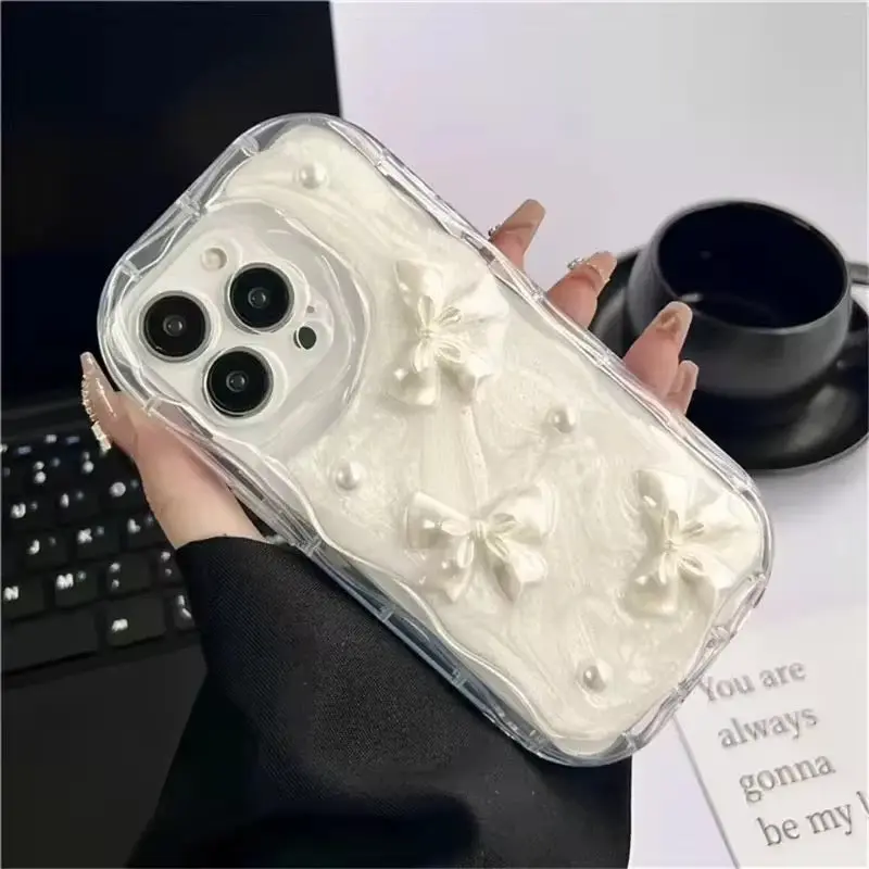 Pearl Bow 3D Case For Iphone 1
