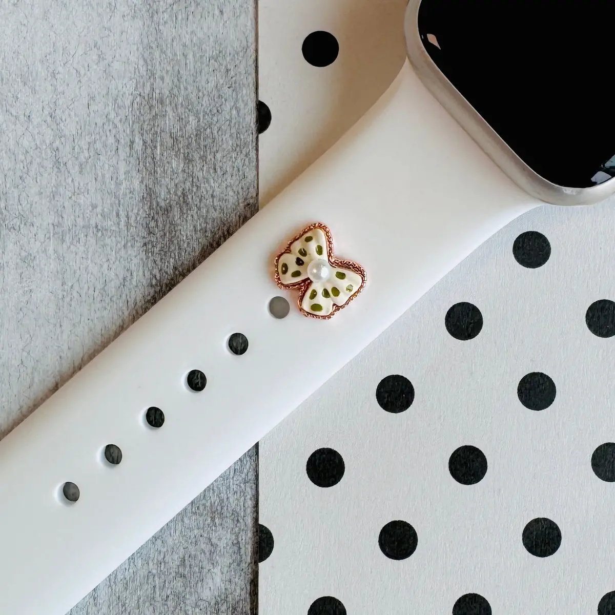 Band Charms 1Pc. Chic Spotted Bow 1
