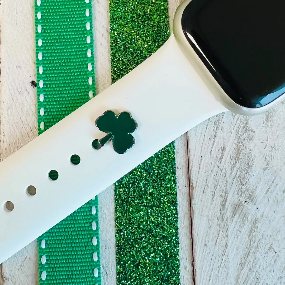 Band Charms 1Pc. Shamrock 3