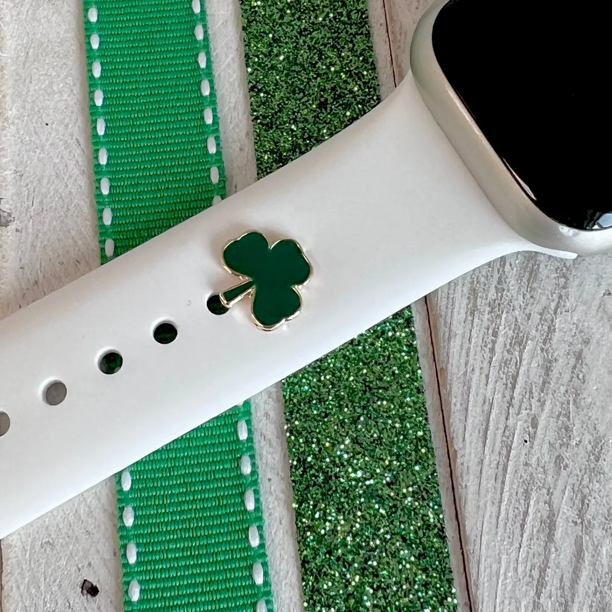 Band Charms 1Pc. Shamrock 3
