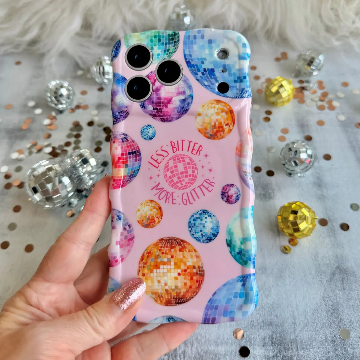Glow Getter Wavy Luxe Magsafe Case For Iphone 1