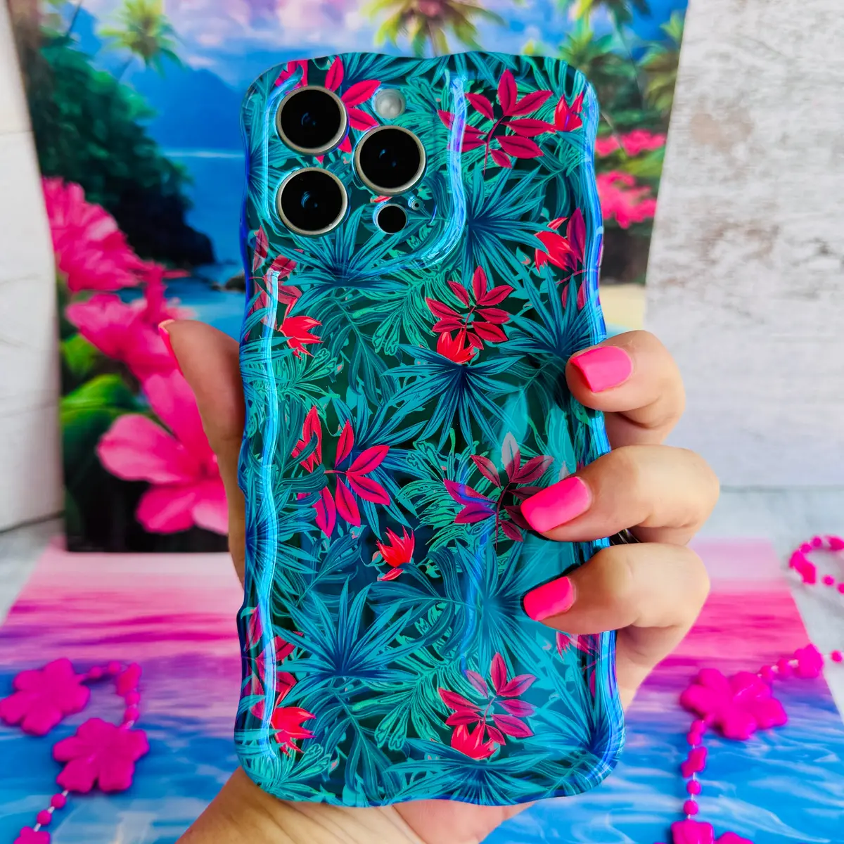 Midnight Tropics Wavy Luxe Magsafe Case For Iphone 1