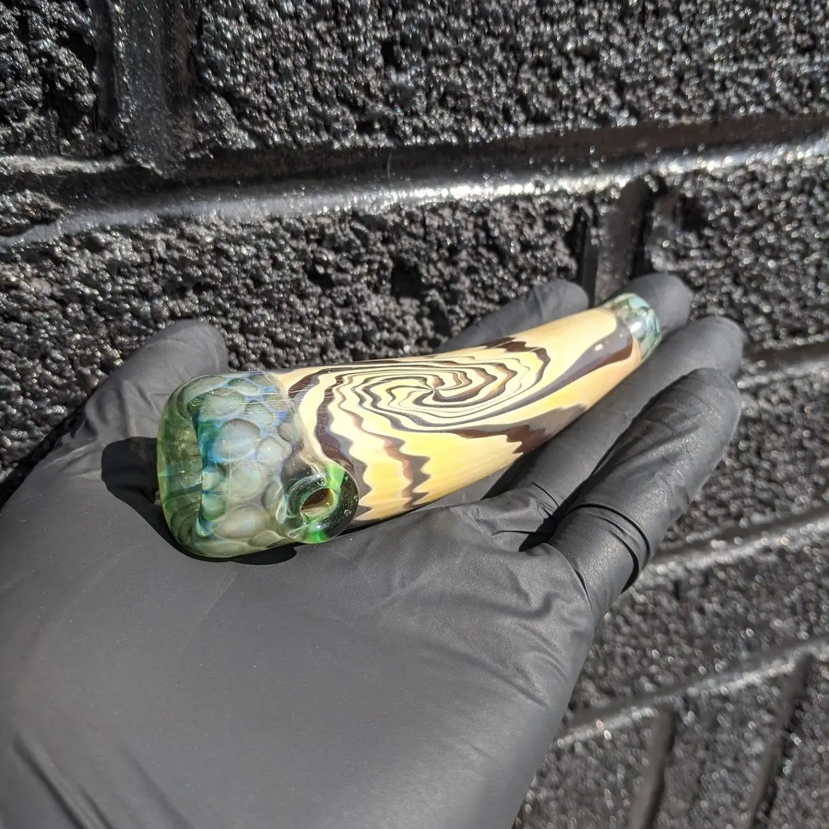 Kayla Om Horn Chillum 1
