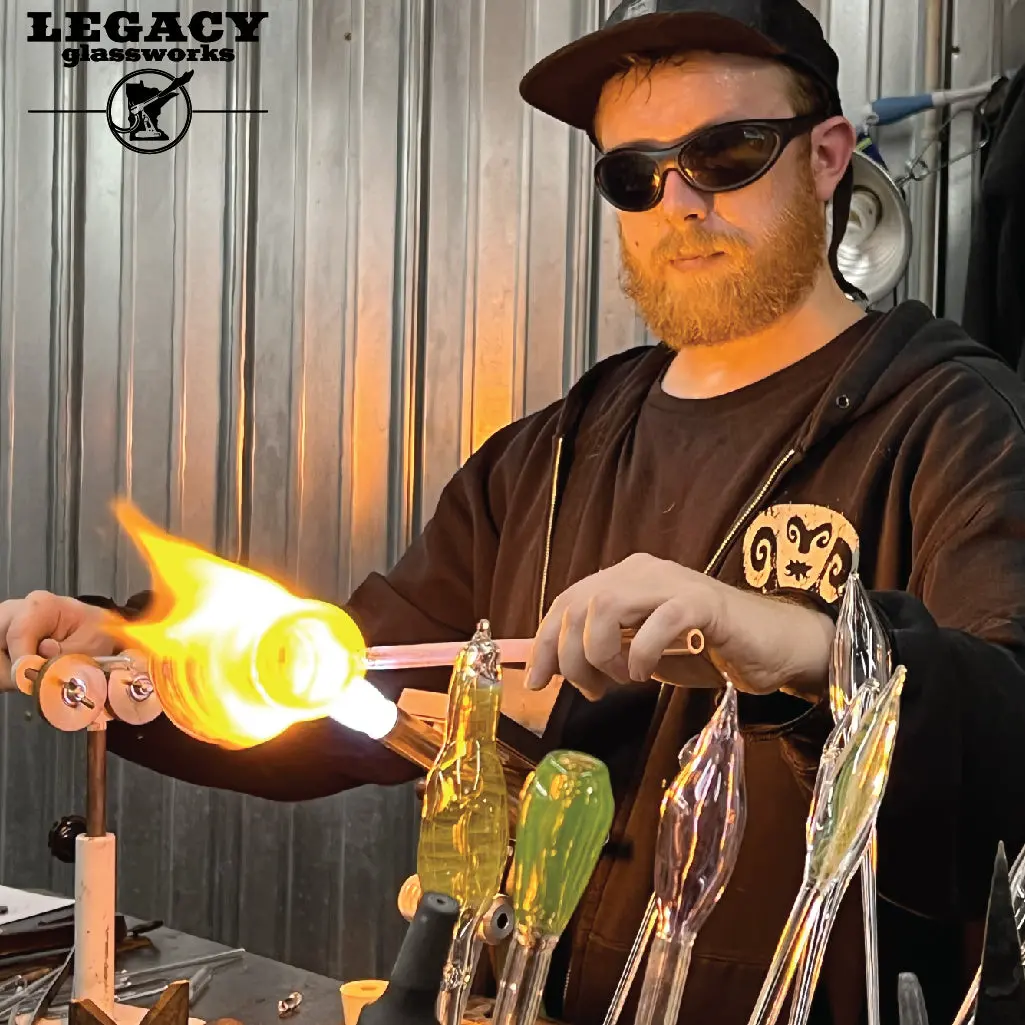 Glassblowing Class: Making A Pipe 1