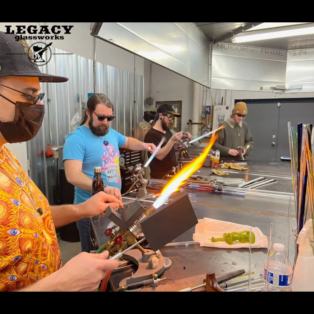 Glassblowing Class: Making A Wine Glass 1