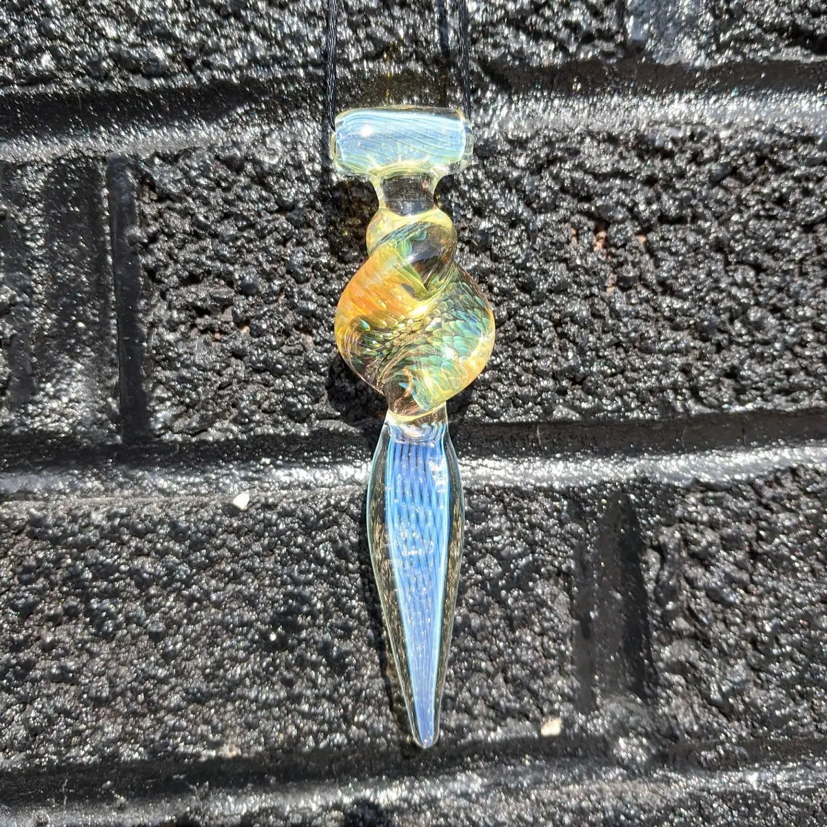 Maka Billlion Fume Pendant 1