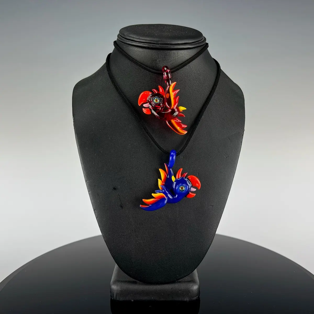 Rj Glass Flying Bird Pendants 1