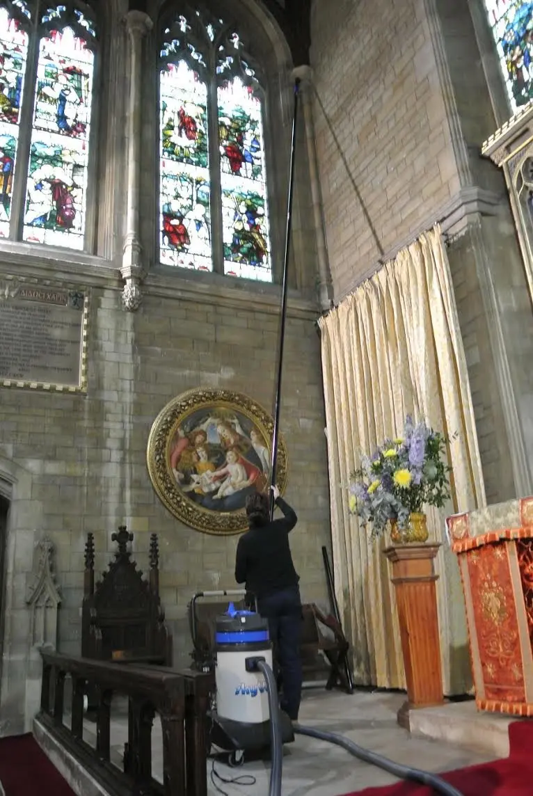 Skyvac®️ Action Photo - High Ceiling Cleaning Church 1
