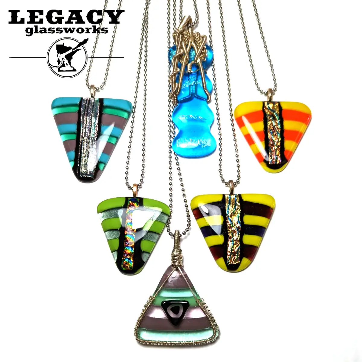 Funk Queen Pendants 1