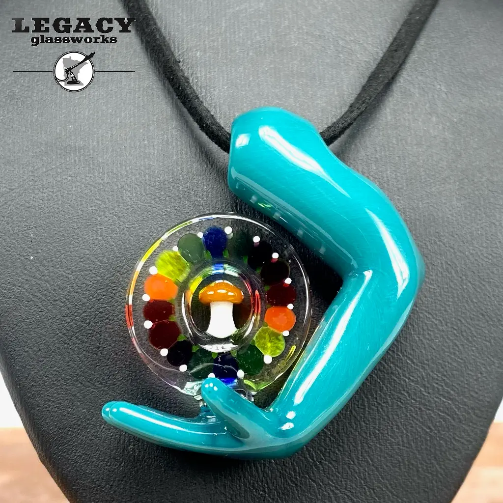 Grasping The Vibe Gps Pendant 1