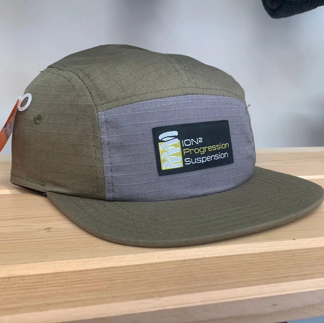 Ion² Suspension Pukka Runner Hat - Green / Grey 1