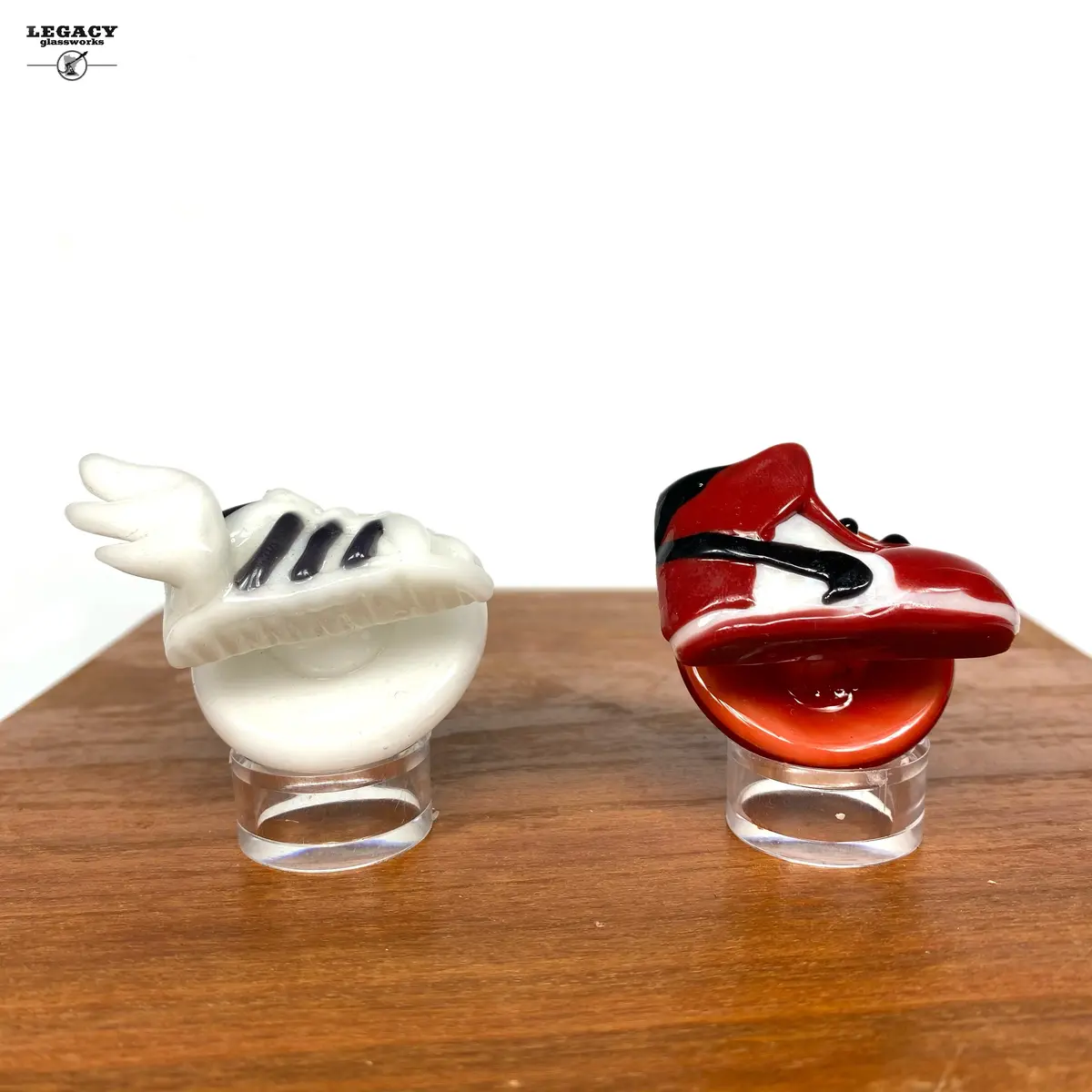 Hoobs Shoe Spinner Caps 1