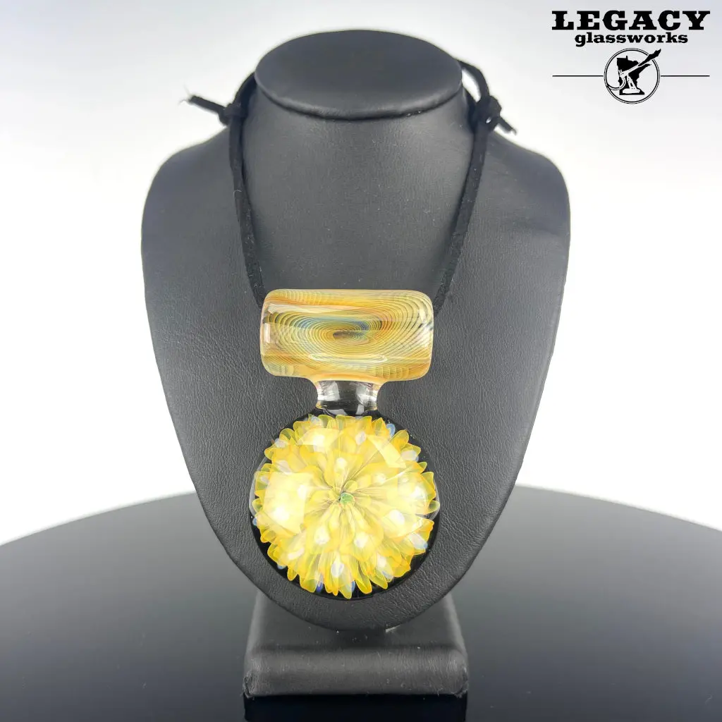 Sleevie Wonder Fume Implosion Flower Pendant 1