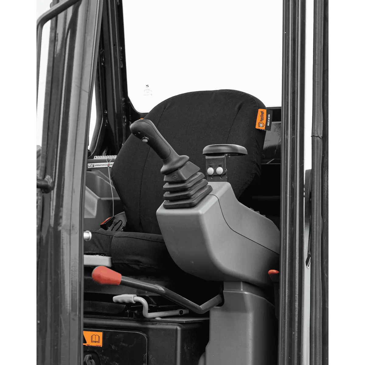 Tigertough Bobcat Seat Cover-Black Heavy E82250blk 1